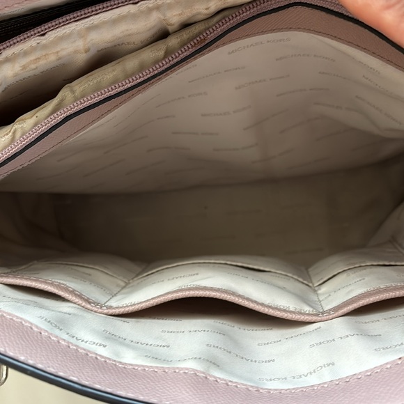 Michael Michael Kors Voyager Fawn Tote Leather - Picture 11 of 16